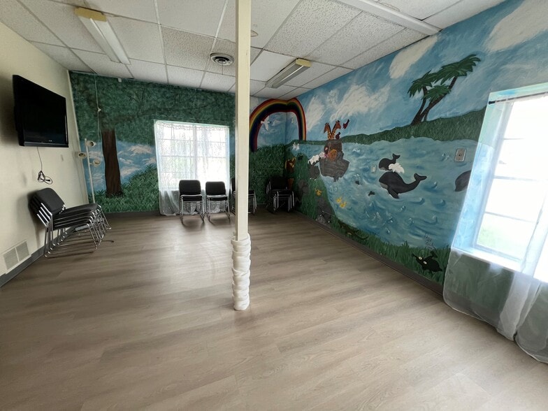 More Photos Of 5201 Davis Blvd, North Richland Hills Religious Facility For Sale