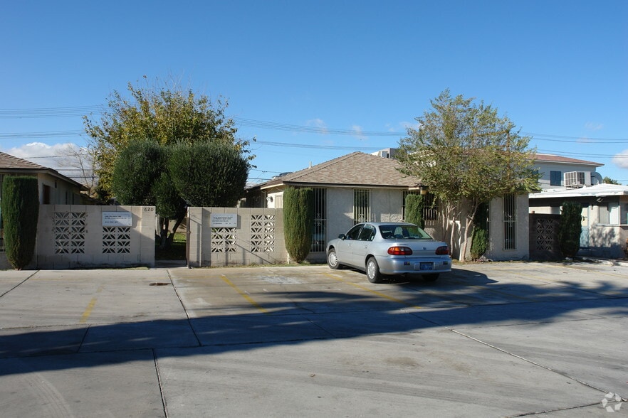 More Photos Of , Las Vegas Office For Sale