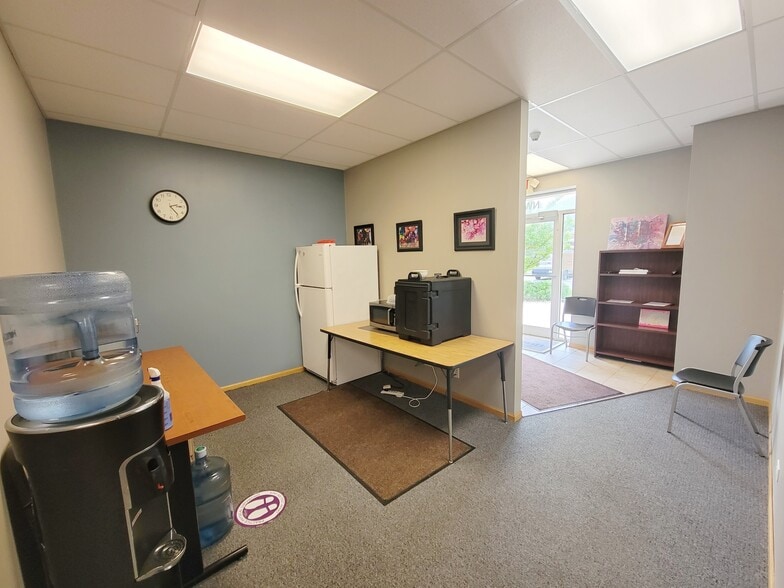 More Photos Of 11520 W 183rd St, Orland Park Medical For Sale