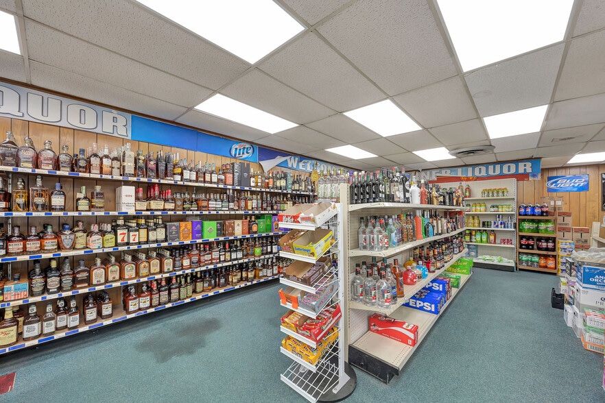 More Photos Of 100 S Brookville Pike, West College Corner Freestanding For Sale