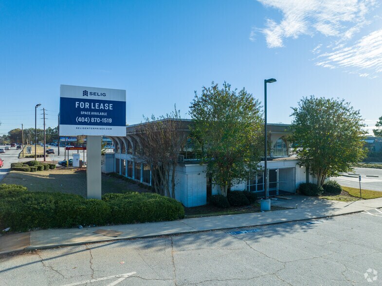 More Photos Of 1221 Columbia Dr, Decatur Office For Lease