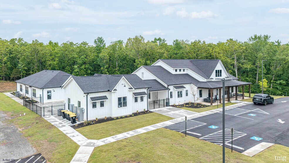 More Photos Of 3350 W Main St, Cabot General Retail For Sale