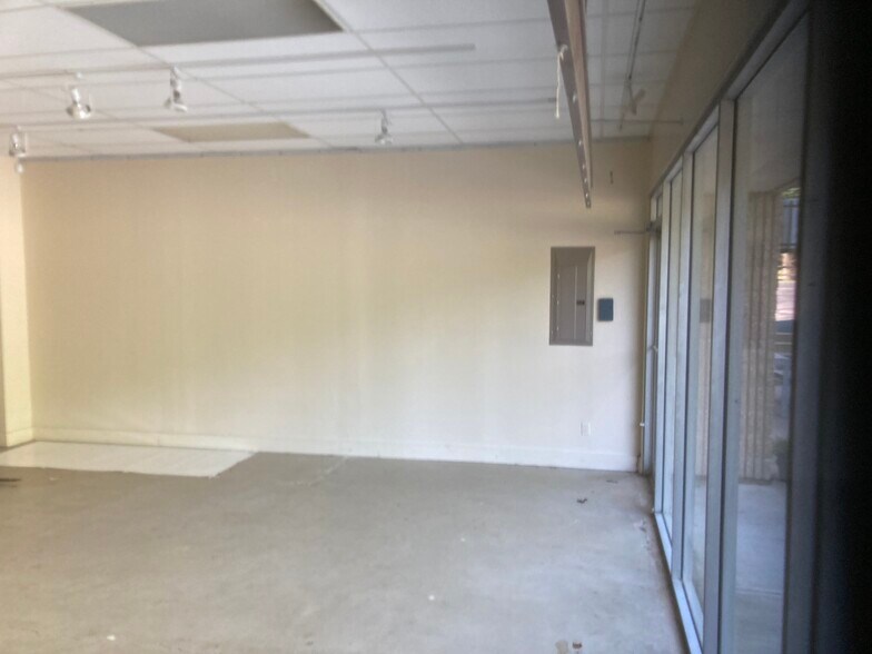 More Photos Of 914 Mount Kemble Ave, Morristown Office For Lease