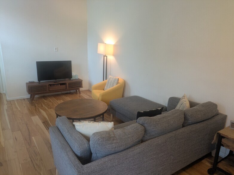 More Photos Of 3840 Bienville St, New Orleans Apartments For Lease