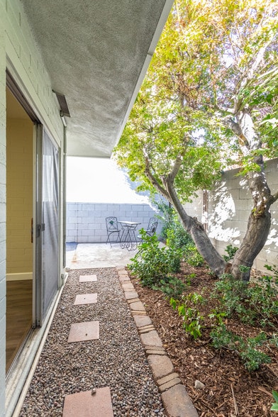 More Photos Of 1258-1262 Harvard Ave, Claremont Medical For Lease