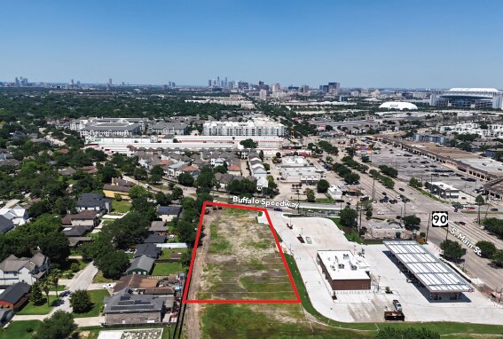 More Photos Of 9696 Main St, Houston Land For Sale