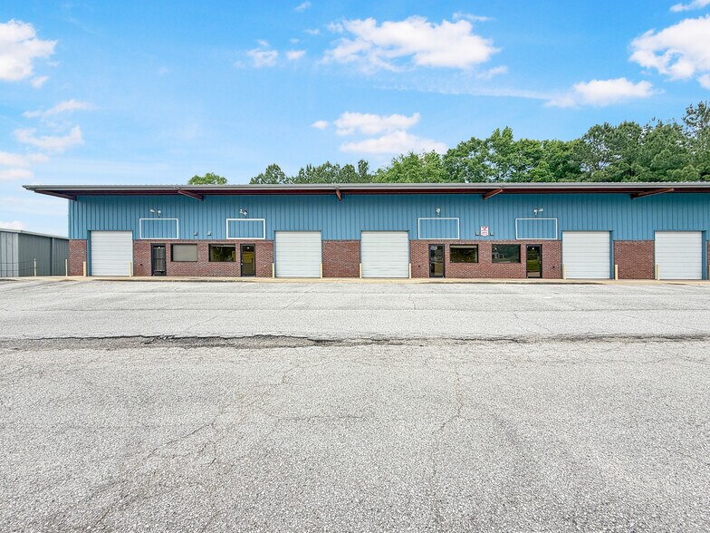 More Photos Of 700 61st St, Tuscaloosa Light Manufacturing For Lease