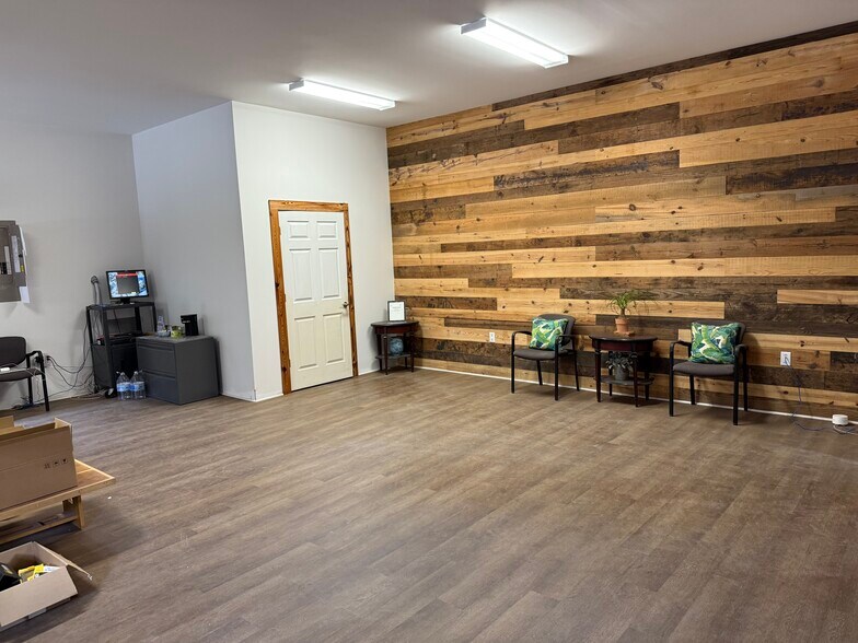 More Photos Of 2722 NC 87 S, Moncure Light Distribution For Lease