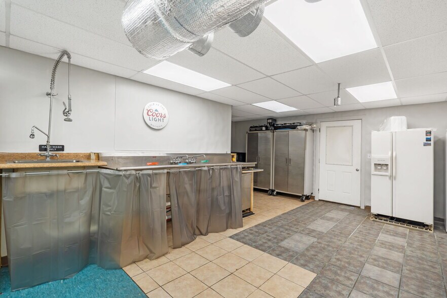 More Photos Of 6162 US Highway 160, Theodosia Restaurant For Sale