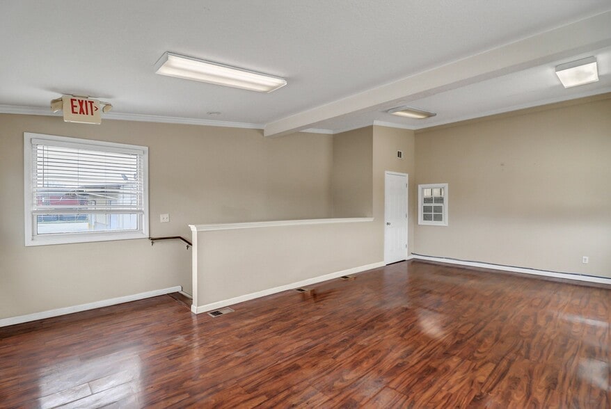 More Photos Of 4405 Tremont Rd, Savannah Warehouse For Lease