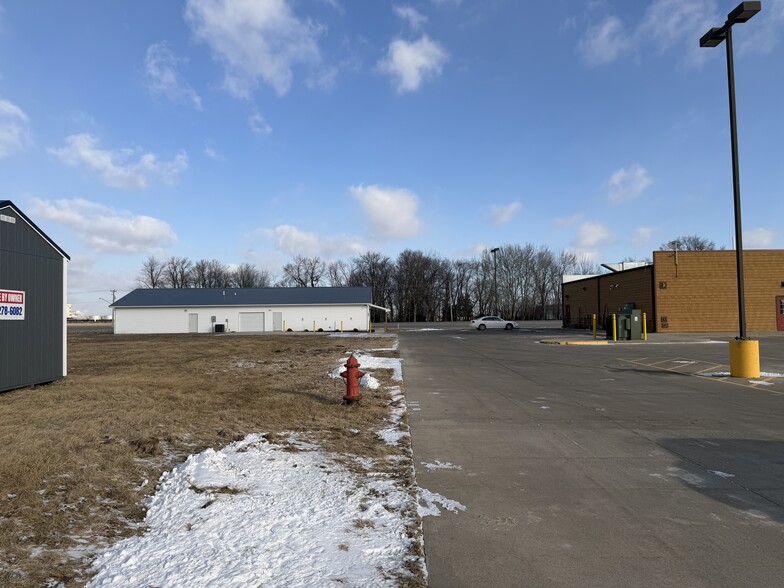 More Photos Of 205 Wiley ave, Washington General Retail For Sale