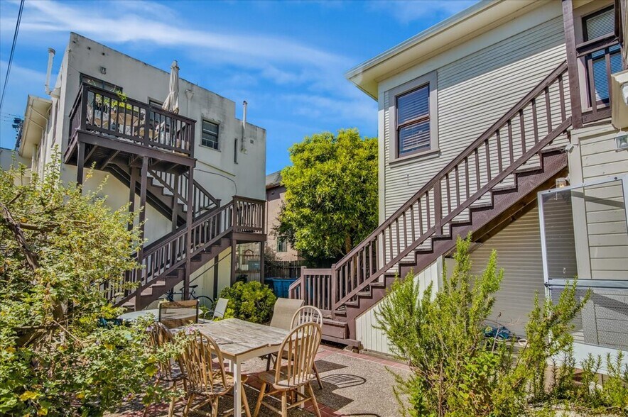 More Photos Of 1827-1829 Berkeley Way, Berkeley Apartments For Sale