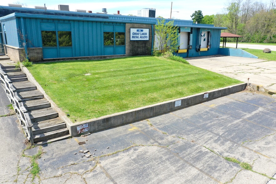 More Photos Of 9886 N Tudor Rd, Berrien Springs Warehouse For Sale