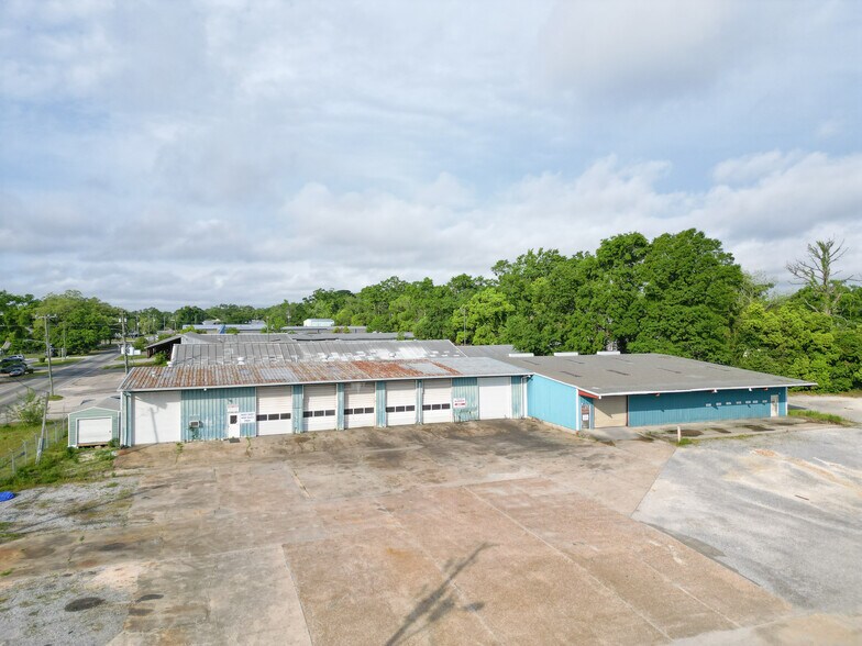 More Photos Of 2260 Halls Mill Rd, Mobile Industrial For Sale