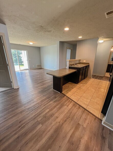 More Photos Of 15345 Venlo Pl, Big Rapids Apartments For Sale