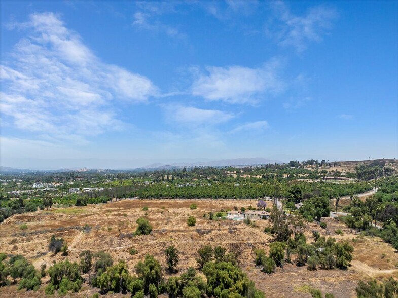 More Photos Of 1350 Firethorn Ave, Riverside Land For Sale