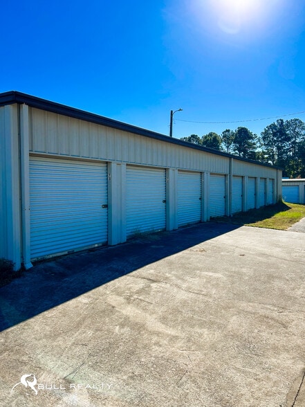 More Photos Of 109 Coleman Dr, Eatonton Self Storage For Sale