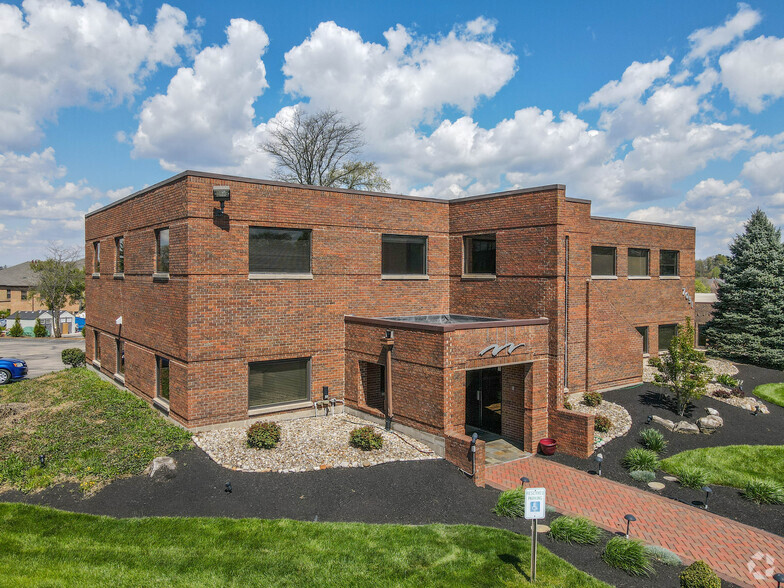 Primary Photo Of 7051 Corporate Way, Washington Township Loft Creative Space For Lease