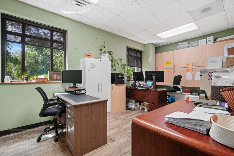 More Photos Of 500 Lakeshore Pky, Rock Hill Medical For Sale