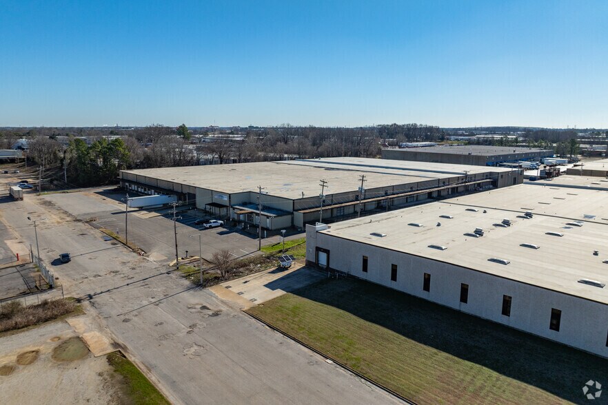 More Photos Of 4013 Premier Ave, Memphis Warehouse For Sale
