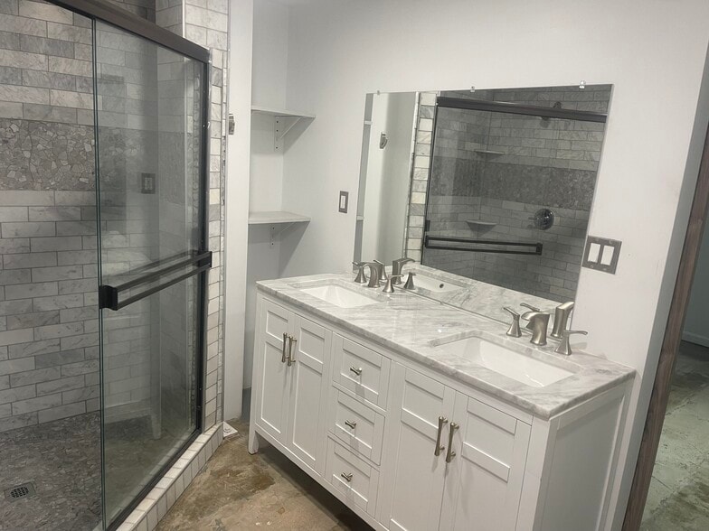 More Photos Of 555 Whitehall St SW, Atlanta Distribution For Lease