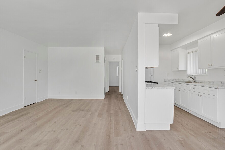 More Photos Of 4932 W Lennox Blvd, Inglewood Apartments For Sale