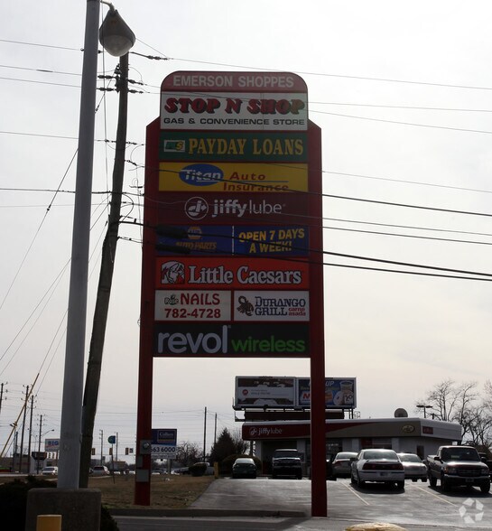 More Photos Of 4902-4928 S Emerson Ave, Indianapolis Unknown For Lease