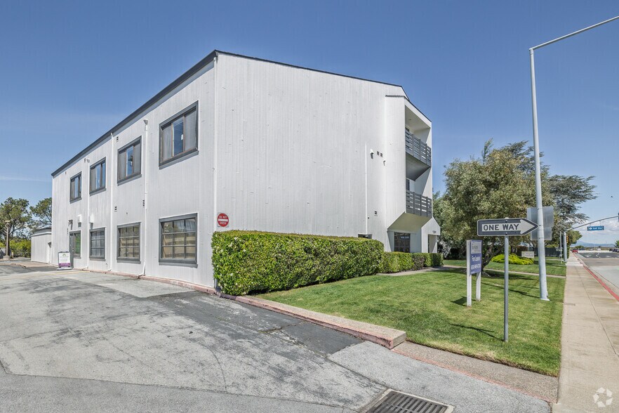 More Photos Of 1291 E Hillsdale Blvd, Foster City Medical For Lease
