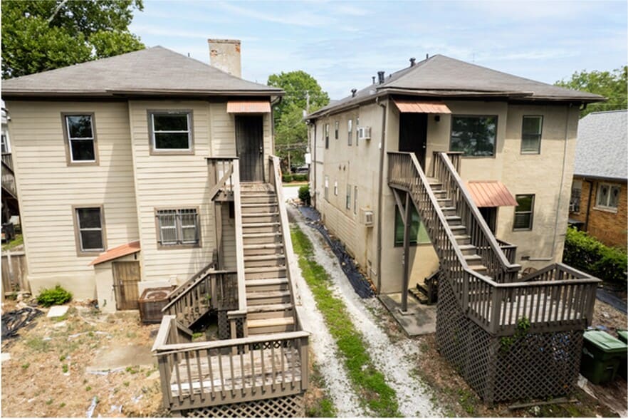 More Photos Of 590 Parkway Dr NE, Atlanta Multifamily For Sale