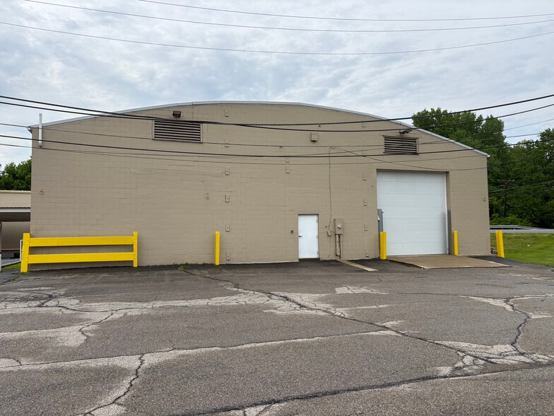 More Photos Of 1285 N Indianapolis Rd, Columbus Industrial For Sale