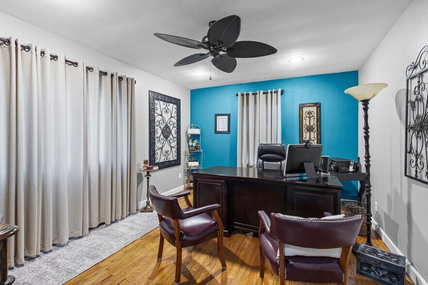 More Photos Of 6606 Old Shell Rd, Mobile Office For Sale