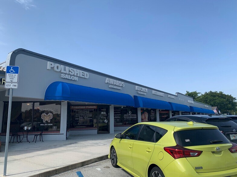More Photos Of 9866 W Sample Rd, Coral Springs Storefront Retail Office For Lease