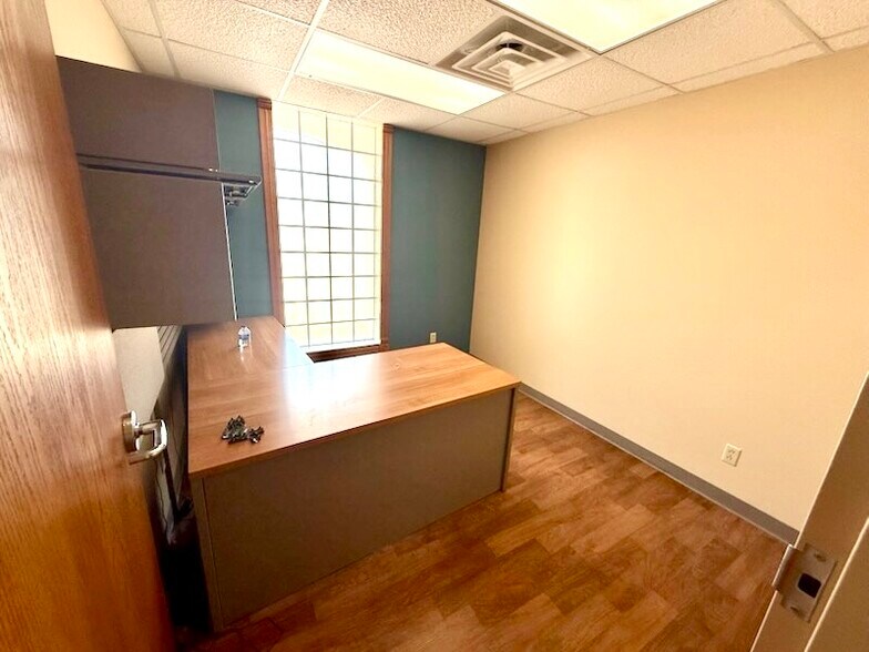 More Photos Of 3548 Western Ave, Connersville Mixed Retail For Sale