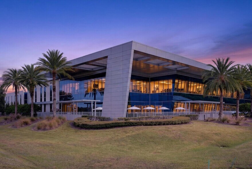 More Photos Of 9395 S John Young Pky, Orlando Office For Lease