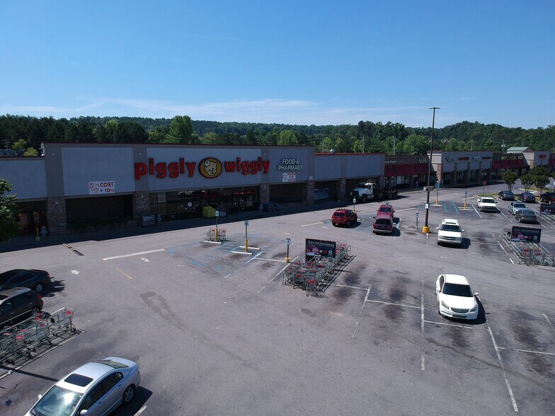 More Photos Of 4764 Eastern Valley Rd, Mc Calla Freestanding For Lease