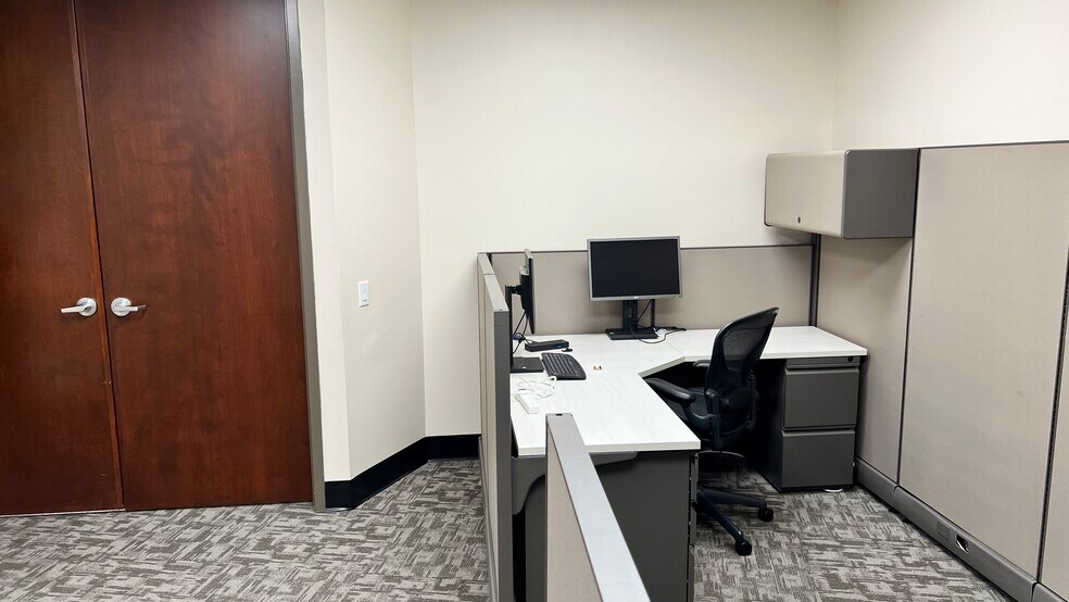 More Photos Of 1571 Sawgrass Corporate Pky, Sunrise Office For Lease