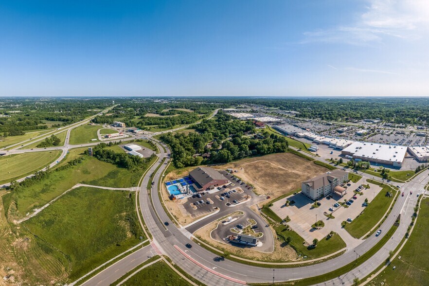 More Photos Of 3620 Village Dr, Saint Joseph Amusement Park For Sale