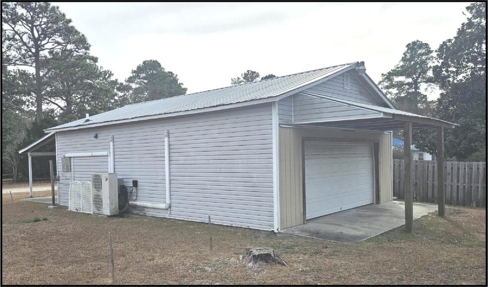 Primary Photo Of 22270 US Highway 17, Hampstead General Retail For Lease