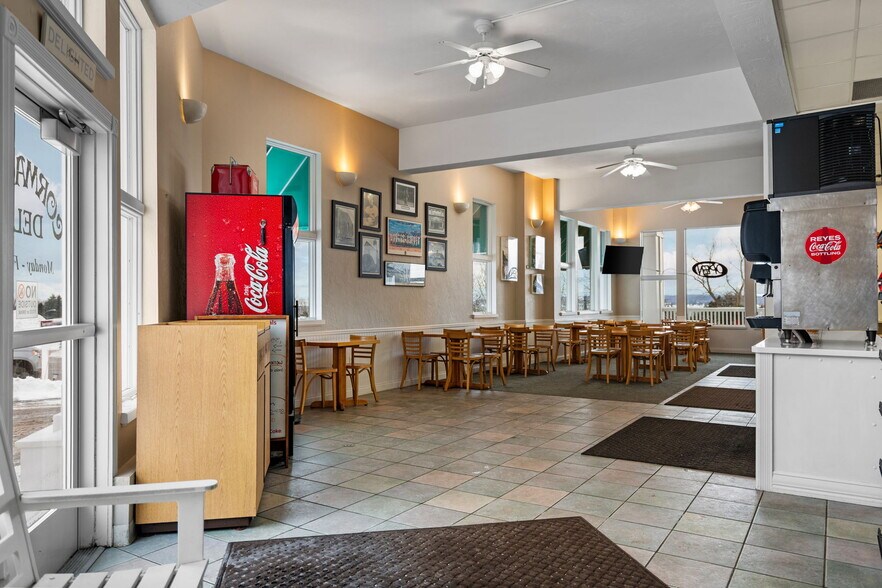 More Photos Of 2569 Charlevoix Rd, Petoskey Restaurant For Sale
