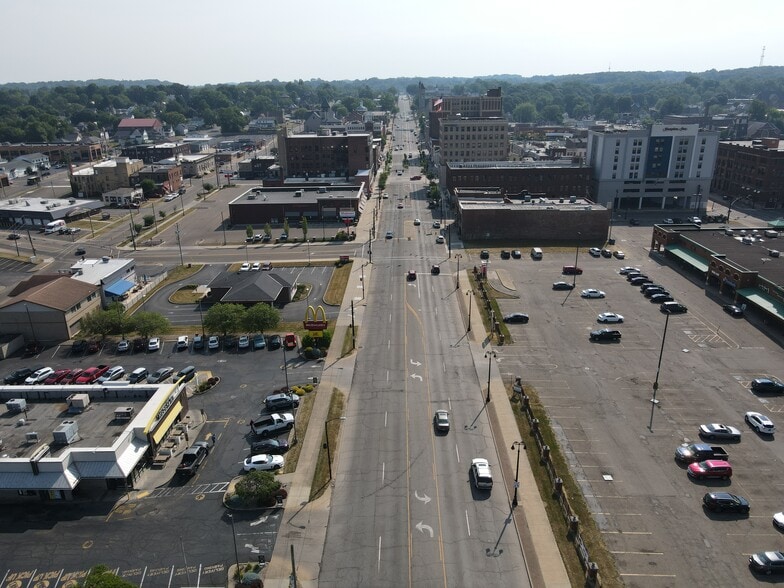 More Photos Of 129 Lincoln Way W, Massillon Land For Lease