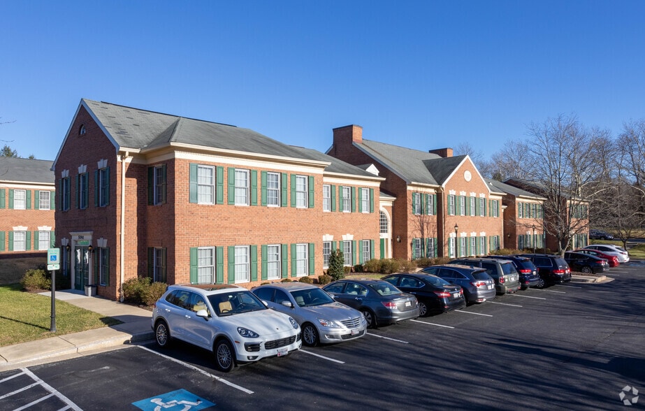 Primary Photo Of 5090-5096 Dorsey Hall Dr, Ellicott City Medical For Sale