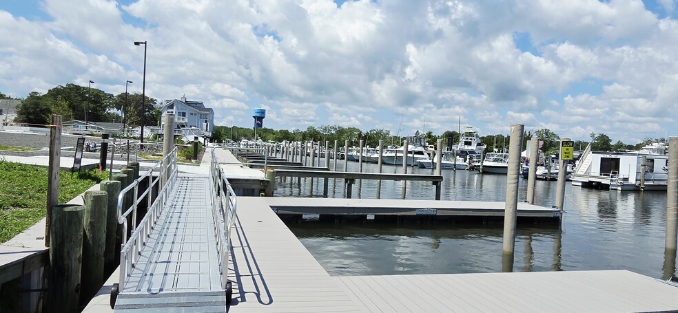 More Photos Of 41 Pennsylvania Ave, Waretown Marina For Sale