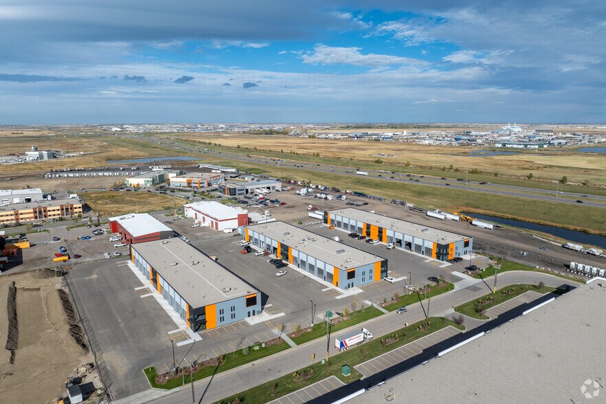 More Photos Of 7420 108 Av SE, Calgary Manufacturing For Lease