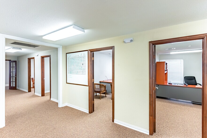 More Photos Of 6110 Dalrock Rd, Rowlett Office For Lease