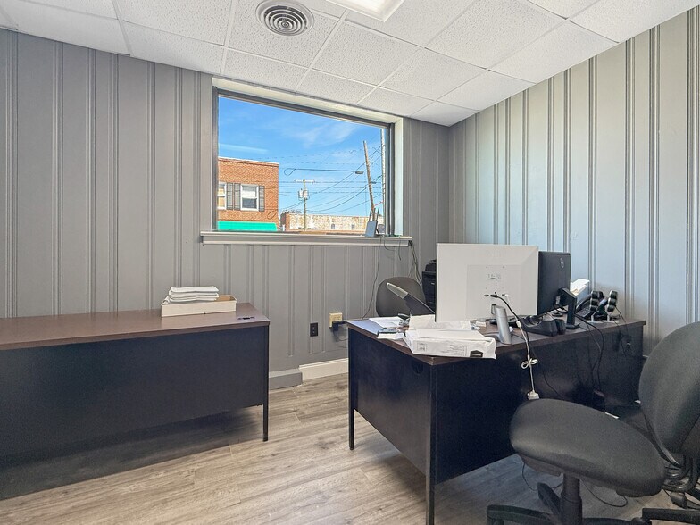 More Photos Of 109 W Atlantic St, South Hill Storefront Retail Office For Sale