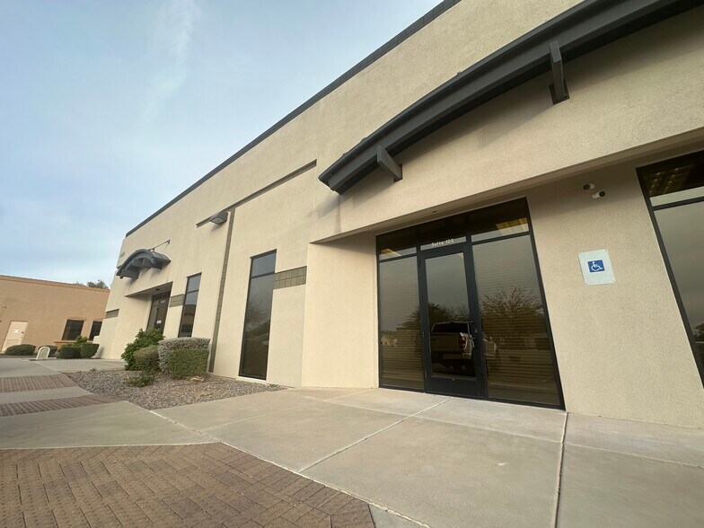 More Photos Of 4450 E McLellan Rd, Mesa Light Distribution For Lease