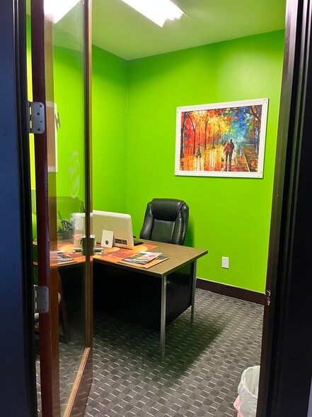 More Photos Of 955 Commercial St NE, Conyers Loft Creative Space For Sale