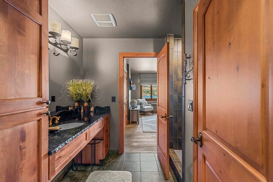 More Photos Of 250 Karma Kanyon Dr, Chelan Winery Vineyard For Sale