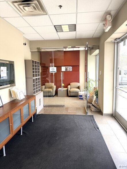 More Photos Of 20 Martin Ct, Savannah Medical For Lease