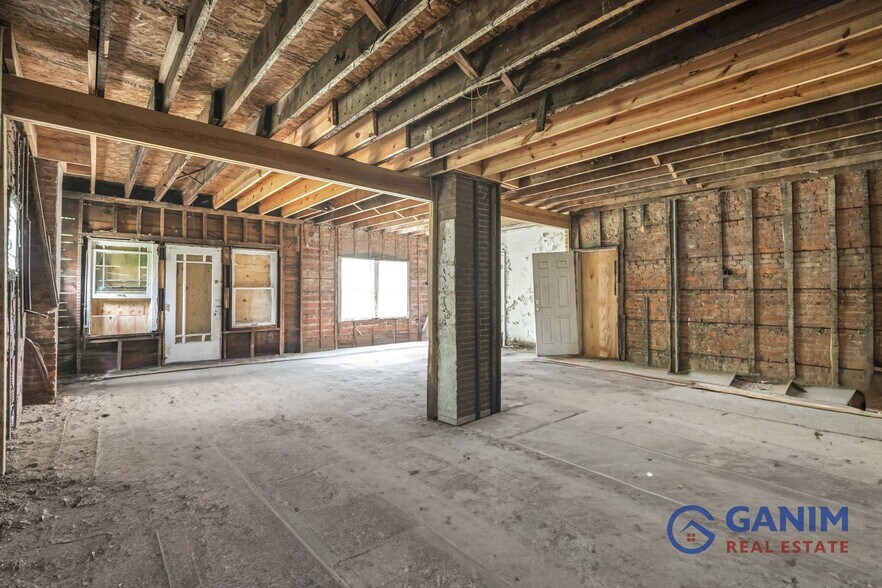 More Photos Of 13515 Saint Clair Ave, Cleveland Apartments For Sale